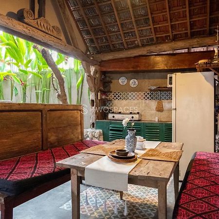 Kayu Beach Villa By Twospaces, Nusa Dua Beach Dış mekan fotoğraf